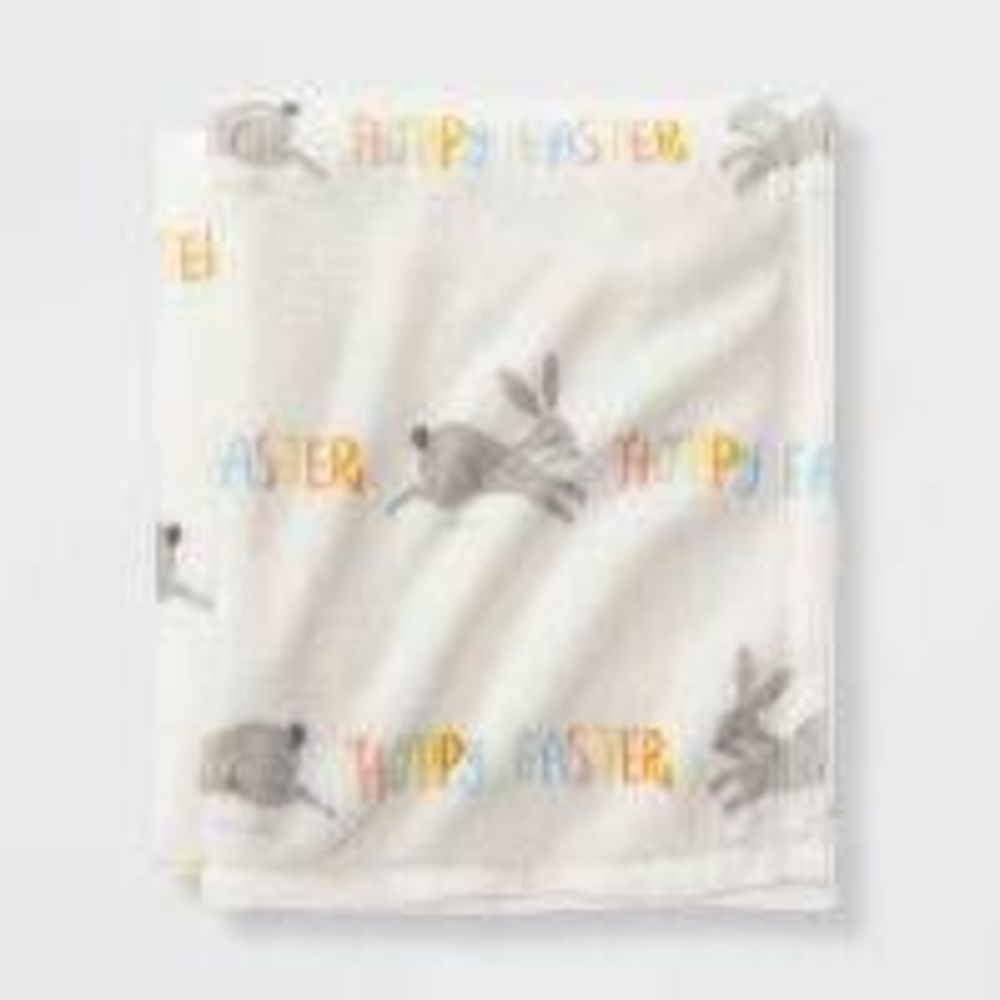 Hoppy Easter Throw Blanket Cream